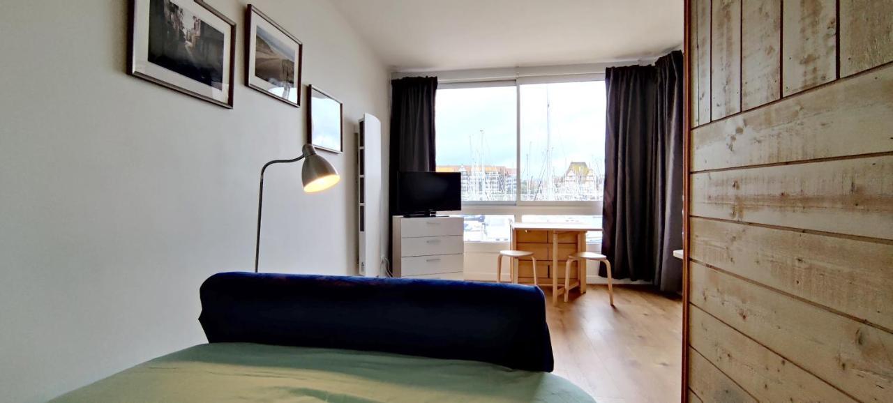 Le Loft-Boat Apartment Deauville Exterior foto